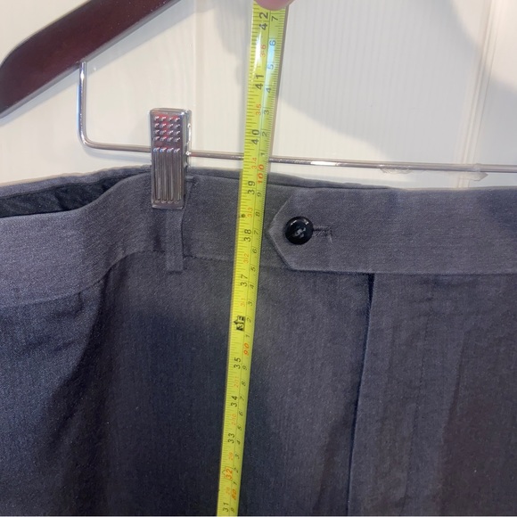 Stafford mens slacks 38x32 charcoal gray Classic Fit Year Round. - Picture 4 of 7